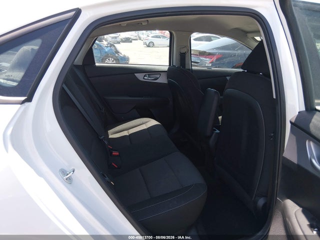 KIA Forte Lxs 2023 3KPF24AD3PE604611 Image 8