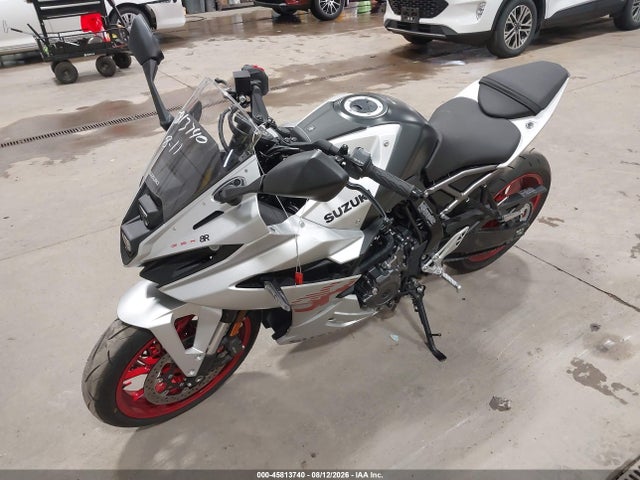 45813740 :رقم المزاد ، JS1EM13B0R7103303 vin ، 2024 Suzuki Gsx800 F مزاد بيع