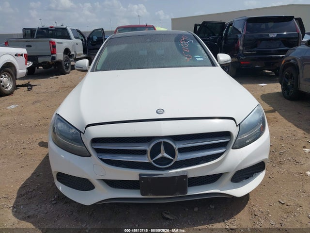 45813745 :رقم المزاد ، 55SWF4JB6HU207844 vin ، 2017 Mercedes-benz C 300 مزاد بيع