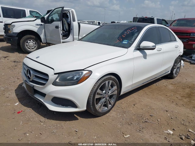 45813745 :رقم المزاد ، 55SWF4JB6HU207844 vin ، 2017 Mercedes-benz C 300 مزاد بيع