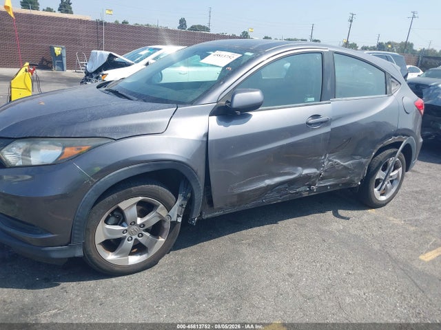 Honda HR-V LX 2018 3CZRU5H31JM715644 Image 6