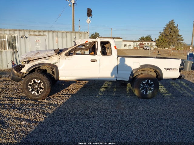 45813771 :رقم المزاد ، 5TEWN72N22Z094382 vin ، 2002 Toyota Tacoma Base V6 مزاد بيع