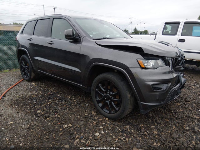 Auction sale of the 2018 Jeep Grand Cherokee Altitude 4x4, vin: 1C4RJFAG1JC321807, lot number: 45813776
