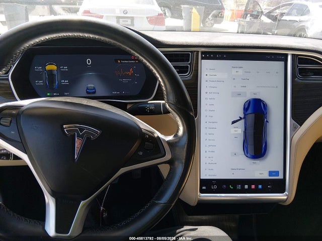 Продаж на аукціоні авто 2015 Tesla Model S 60/70/85, vin: 5YJSA1E15FF113885, номер лоту: 45813792