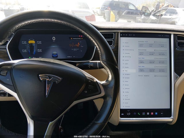 Продаж на аукціоні авто 2015 Tesla Model S 60/70/85, vin: 5YJSA1E15FF113885, номер лоту: 45813792