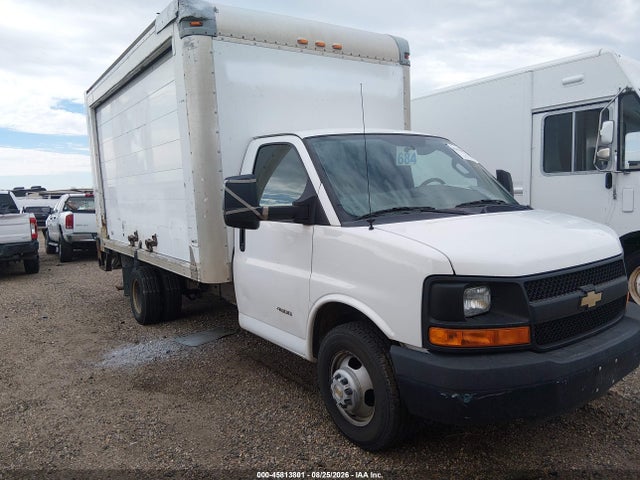 Продажа на аукционе авто 2016 Chevrolet Express Cutaway 4500, vin: 1GB6GUCG5G1197679, номер лота: 45813801