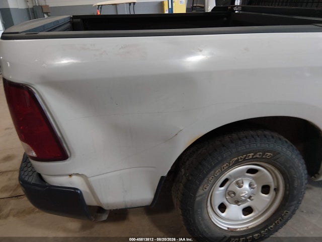 45813812 :رقم المزاد ، 1C6RR7KG3KS746134 vin ، 2019 Ram 1500 Classic Tradesman  4x4 5'7 Box مزاد بيع