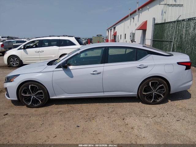 1N4BL4CV2PN366107 Nissan Altima Sr Fwd