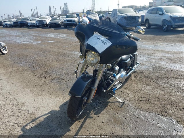 Harley-Davidson FLHX 2021 1HD1KBC23MB602553 Image 2