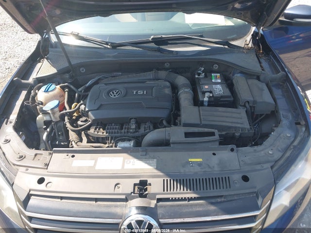 1VWAS7A36EC119867 Volkswagen Passat 1.8t Wolfsburg Edition