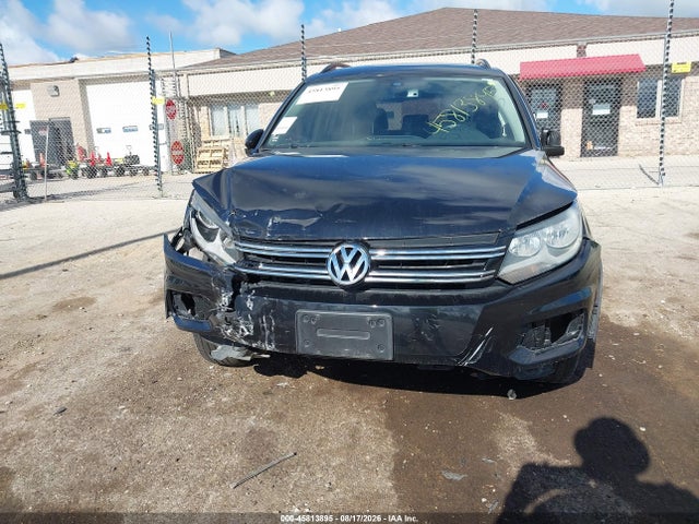 45813895 :رقم المزاد ، WVGBV7AX0GW537470 vin ، 2016 Volkswagen Tiguan S مزاد بيع