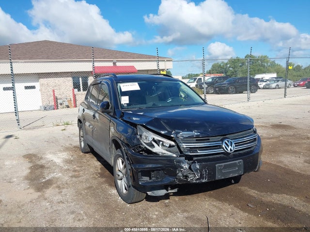 45813895 :رقم المزاد ، WVGBV7AX0GW537470 vin ، 2016 Volkswagen Tiguan S مزاد بيع