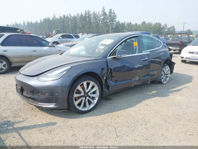Tesla MODEL 3 2018 5YJ3E1EA9JF003309 Image 2