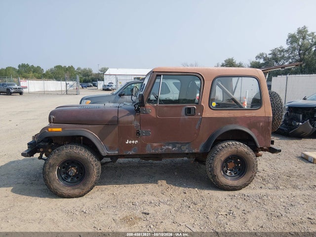 Aukcja sprzedaży 1983 Jeep Jeep Cj7, vin: 1JCCN87E0DT018323, numer aukcji: 45813931