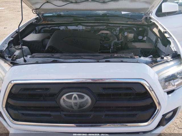 3TMAZ5CN3JM056415 Toyota Tacoma Sr5 V6