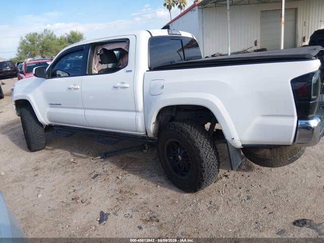 3TMAZ5CN3JM056415 Toyota Tacoma Sr5 V6