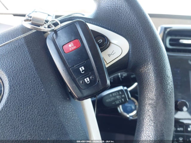 Toyota Prius Two 2018 JTDKBRFU6J3061659 Image 11