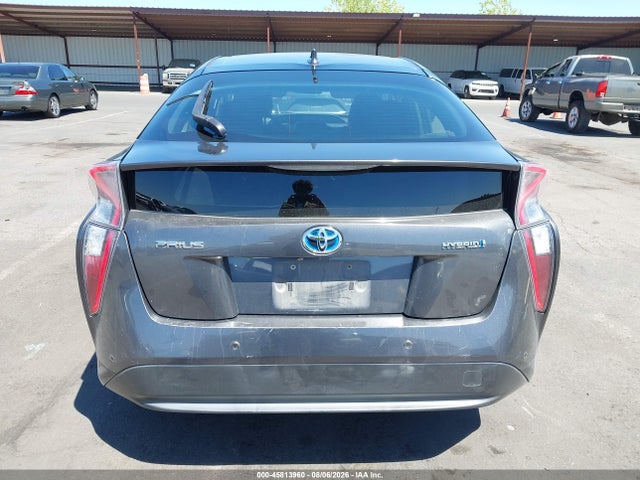 Toyota Prius Two 2018 JTDKBRFU6J3061659 Image 16