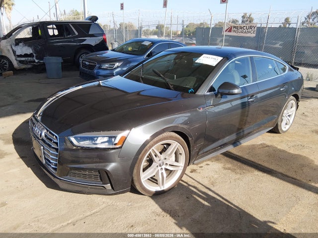 Audi A5 2.0t Premium 2018 WAUENCF55JA044032 Image 2