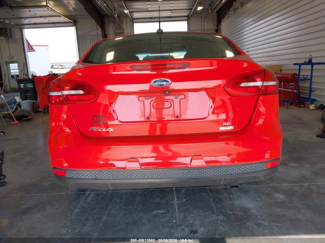 45813988 :رقم المزاد ، 1FADP3FE5HL262744 vin ، 2017 Ford Focus Se مزاد بيع
