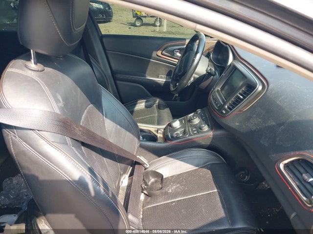 Продаж на аукціоні авто 2015 Chrysler 200 C, vin: 1C3CCCCG0FN520245, номер лоту: 45814046