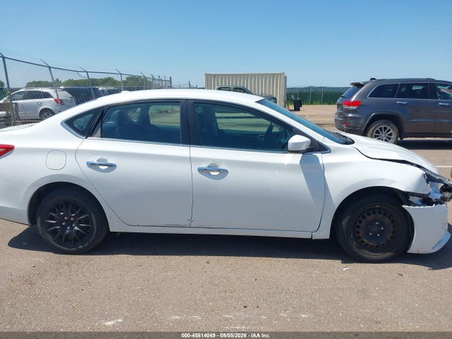 Aukcja sprzedaży 2017 Nissan Sentra S/sl/sr/sv, vin: 3N1AB7APXHL637255, numer aukcji: 45814049