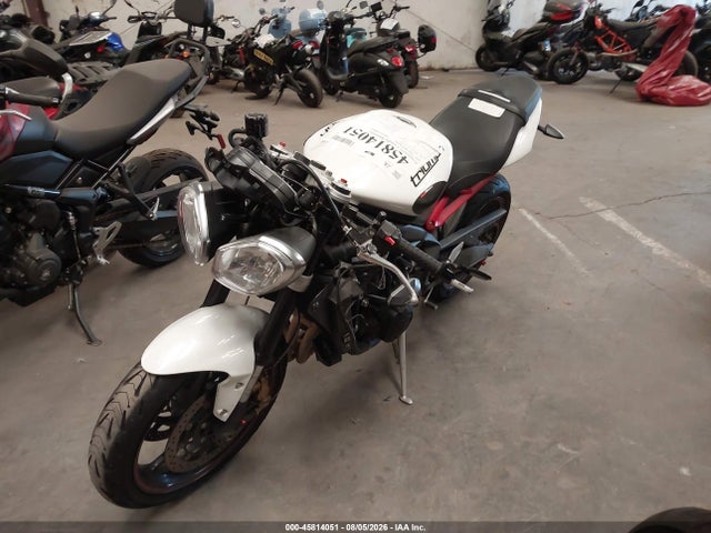 Продажа на аукционе авто 2014 Triumph Motorcycle Street Triple R, vin: SMTL03NEXET625399, номер лота: 45814051