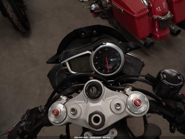Продажа на аукционе авто 2014 Triumph Motorcycle Street Triple R, vin: SMTL03NEXET625399, номер лота: 45814051