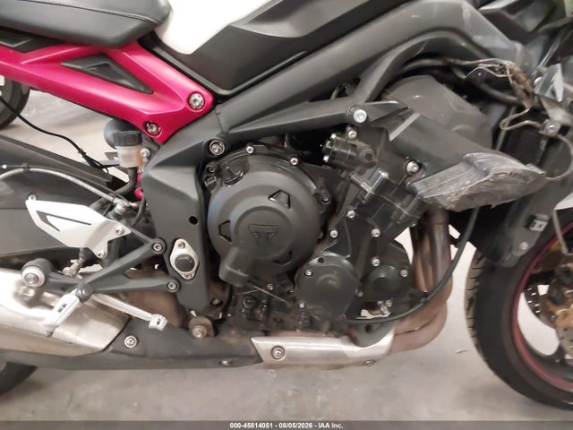 Продажа на аукционе авто 2014 Triumph Motorcycle Street Triple R, vin: SMTL03NEXET625399, номер лота: 45814051