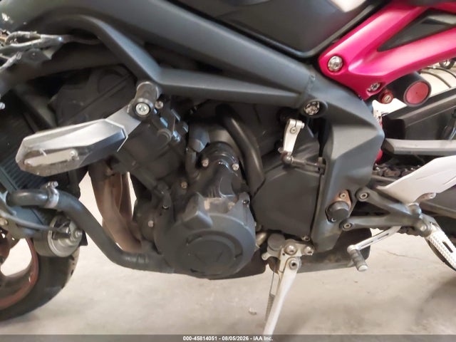 Продажа на аукционе авто 2014 Triumph Motorcycle Street Triple R, vin: SMTL03NEXET625399, номер лота: 45814051