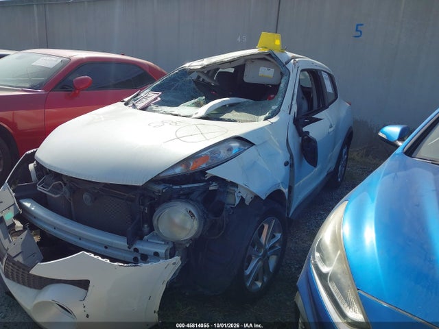 Nissan JUKE S 2014 JN8AF5MR9ET452631 Image 2