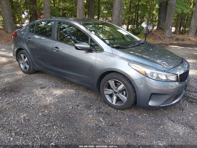 45814056 :رقم المزاد ، 3KPFL4A7XJE220596 vin ، 2018 Kia Forte S مزاد بيع