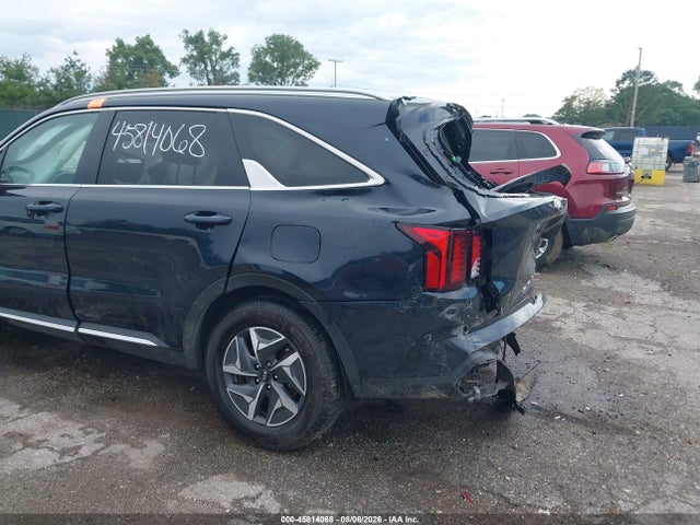 45814068 :رقم المزاد ، KNDRG4LG4M5032798 vin ، 2021 Kia Sorento Hybrid S مزاد بيع