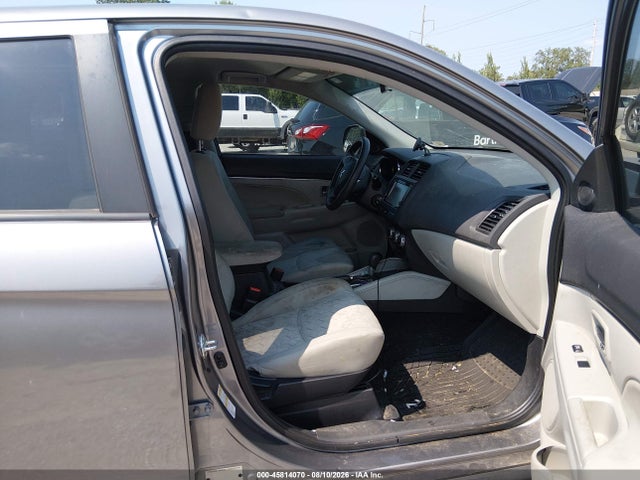 45814070 :رقم المزاد ، JA4AP3AU7LU001317 vin ، 2020 Mitsubishi Outlander Sport 2.0 Es مزاد بيع
