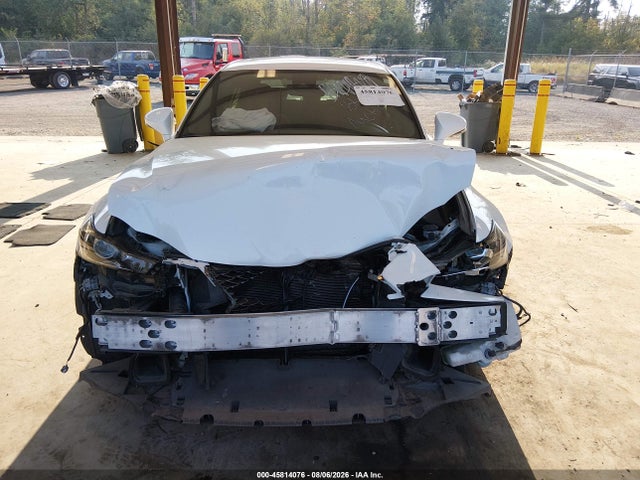 Продажа на аукционе авто 2019 Lexus Is 350, vin: JTHBZ1D22K5035059, номер лота: 45814076