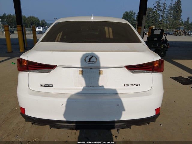 Продажа на аукционе авто 2019 Lexus Is 350, vin: JTHBZ1D22K5035059, номер лота: 45814076