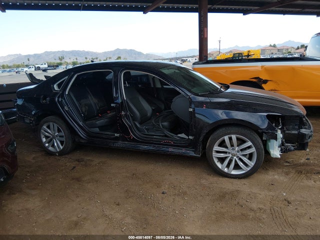 Продажа на аукционе авто 2019 Volkswagen Passat 2.0t Wolfsburg Edition, vin: 1VWLA7A34KC005552, номер лота: 45814097
