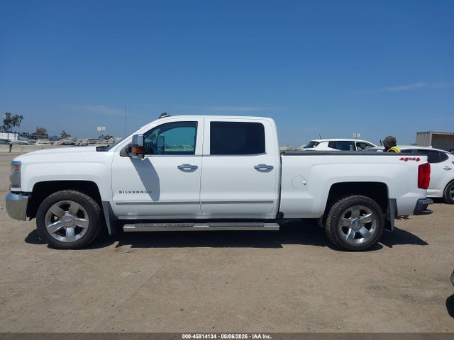 3GCUKSEJ6JG368365 Chevrolet Silverado 1500 1lz