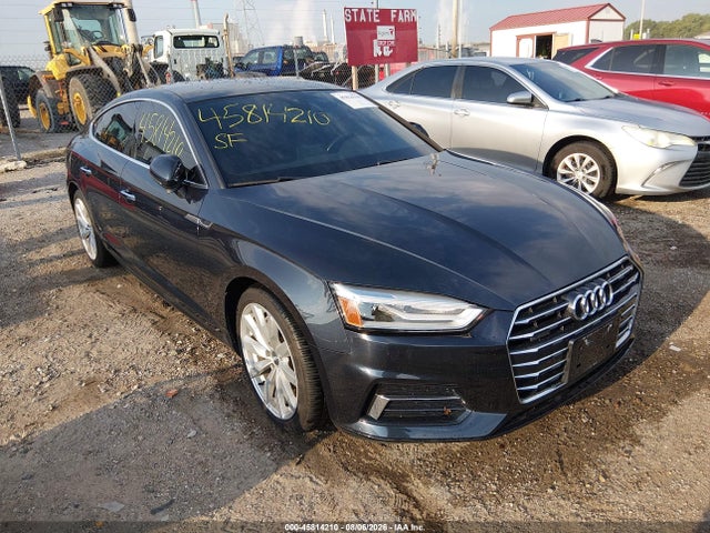 45814210 :رقم المزاد ، WAUANCF59JA021691 vin ، 2018 Audi A5 2.0t Premium مزاد بيع