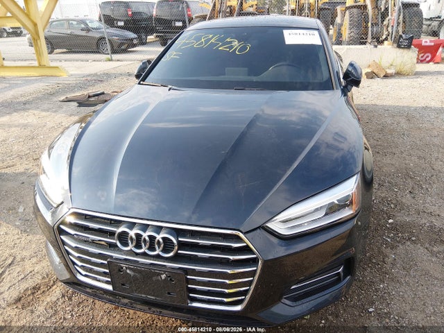 45814210 :رقم المزاد ، WAUANCF59JA021691 vin ، 2018 Audi A5 2.0t Premium مزاد بيع