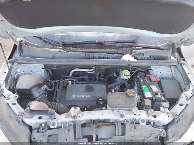 45814221 :رقم المزاد ، KL4CJCSB1JB527460 vin ، 2018 Buick Encore Essence مزاد بيع