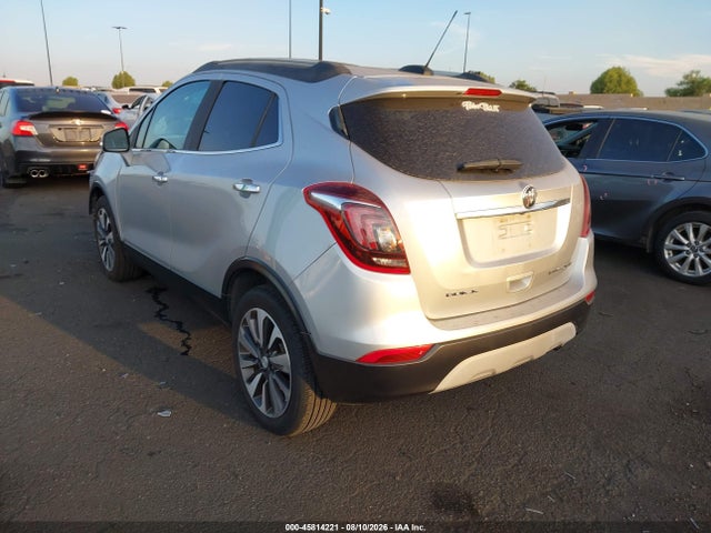 45814221 :رقم المزاد ، KL4CJCSB1JB527460 vin ، 2018 Buick Encore Essence مزاد بيع