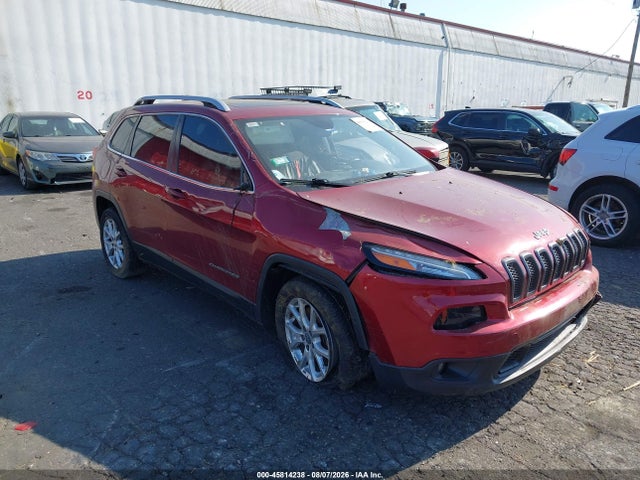 1C4PJLCB9GW195565 Jeep Cherokee Latitude