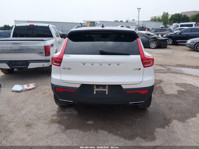 2019 Volvo Xc40 T5 R-design მანქანა იყიდება აუქციონზე, vin: YV4162UM0K2111793, აუქციონის ნომერი: 45814253