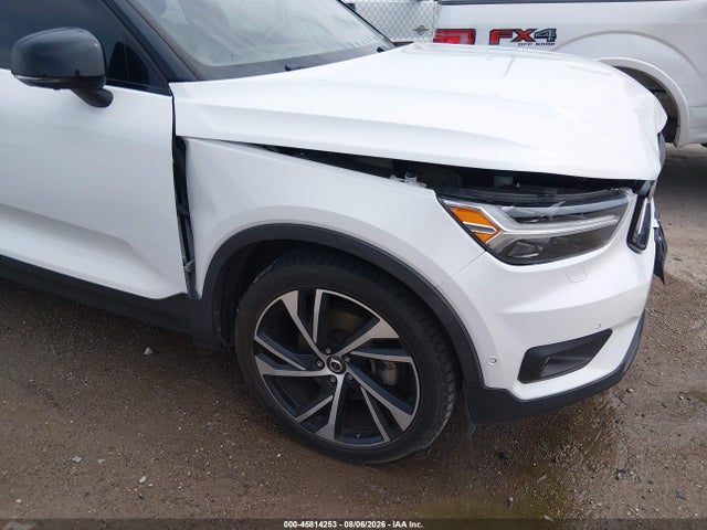 2019 Volvo Xc40 T5 R-design მანქანა იყიდება აუქციონზე, vin: YV4162UM0K2111793, აუქციონის ნომერი: 45814253