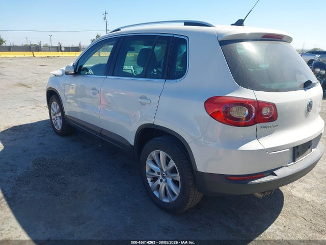 45814263 :رقم المزاد ، WVGBV75NX9W001637 vin ، 2009 Volkswagen Tiguan Se/sel مزاد بيع