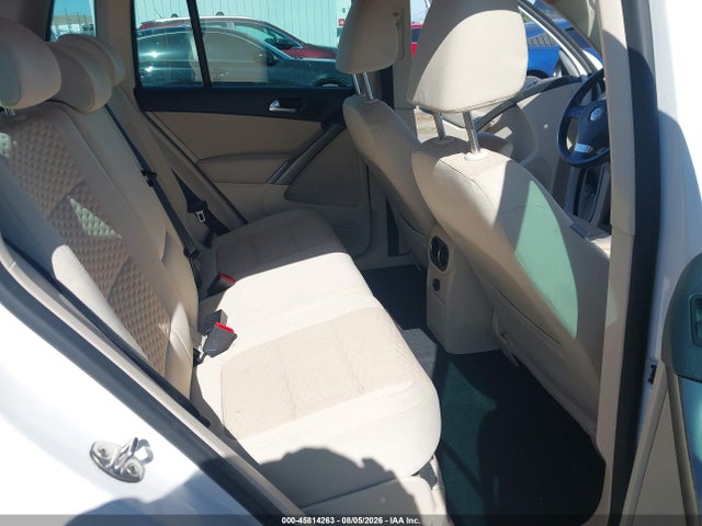 45814263 :رقم المزاد ، WVGBV75NX9W001637 vin ، 2009 Volkswagen Tiguan Se/sel مزاد بيع