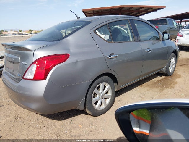 3N1CN7AP2EL805630 Nissan Versa 1.6 Sv