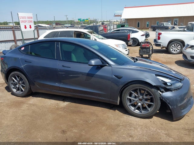 Продажа на аукционе авто 2022 Tesla Model 3 Long Range Dual Motor All-wheel Drive, vin: 5YJ3E1EB3NF127137, номер лота: 45814335