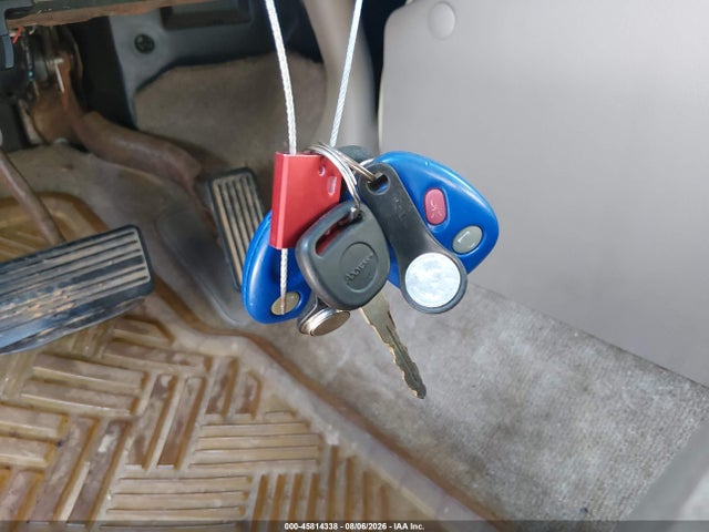 45814338 :رقم المزاد ، 1GNEC16ZX4J123434 vin ، 2004 Chevrolet Suburban 1500 Ls مزاد بيع
